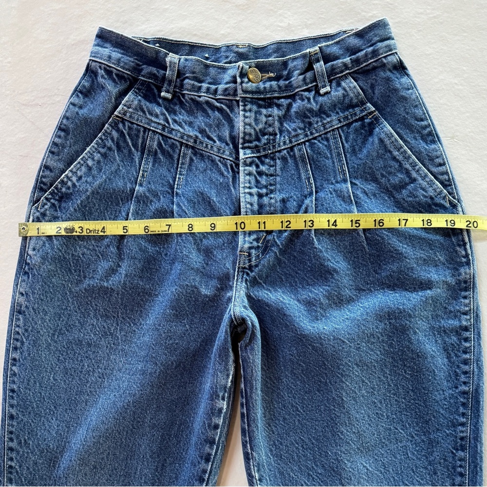 Chic Vintage Classic Pleated Tapered Leg Mom Jeans (11/12 ~W24) - Picture 8 of 17